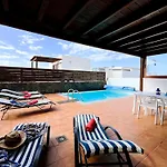 Casa Milena Playa Blanca